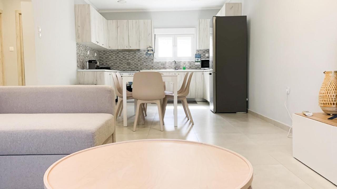 Zoe Tatil Evi Nea Kallikrateia