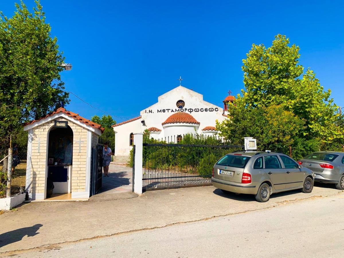 Zoe Tatil Evi Nea Kallikrateia